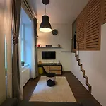 City Park Corner Loft Near Heroes\' Square