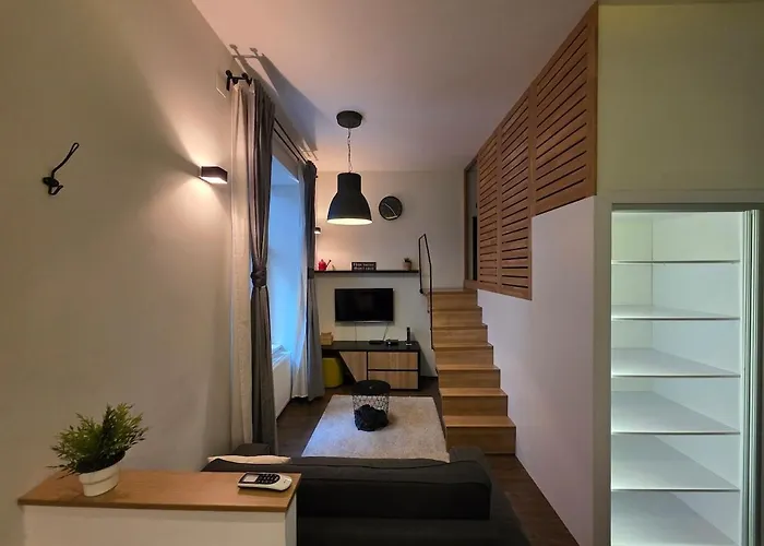 City Park Corner Loft Near Heroes\' Square