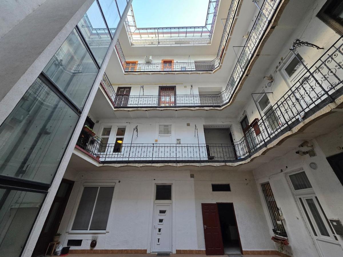 Park Corner Loft Near Heroes' Square Budapest
